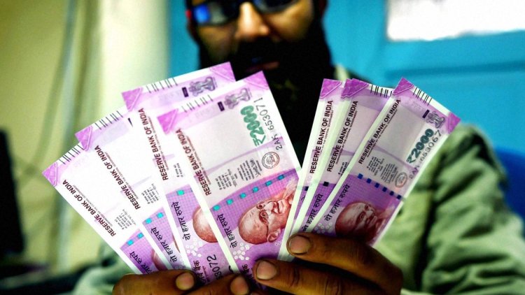 Reserve Bank of India Implements Measures to Withdraw Rs 2,000 Notes from Circulation