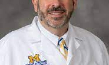 Examining the Interplay Between Diabetic Foot Ulcers and Social Factors in Health