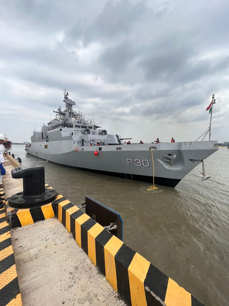 Indian naval ship Kiltan arrives in Bangladesh : Embassy