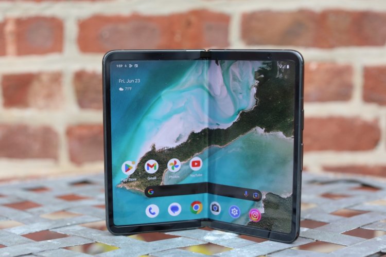 Google's Pixel Fold: A Versatile Approach to Foldable Devices
