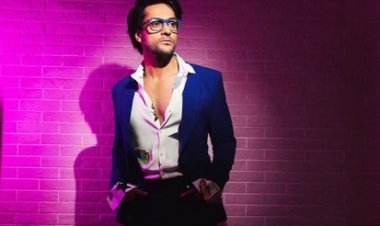 Shalin Bhanot Provides Umbrellas and Raincoats to Underprivileged Children: Bollywood Update