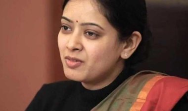 Incredible Journey of IAS Tanu Jain: Conquering UPSC Prelims with 2 Months of Preparation, Unveiling the Inspiring Tale of a Doctor-Turned-IAS