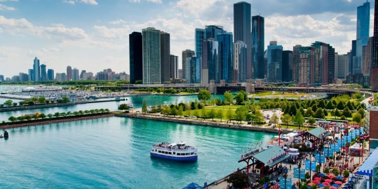 Chicago Overtakes New York and Boston as Travel + Leisure Magazine's Favorite City, Claims Top Spot