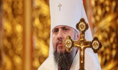 Seeking Divine Intervention: Ukrainian Priest Calls Upon God to Bring an End to Conflict with Russia