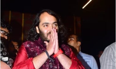'Shaadi Se Pehle...': Anant Ambani Visits Krishna Kali Temple in Maharashtra Before Wedding with Radhika Merchant