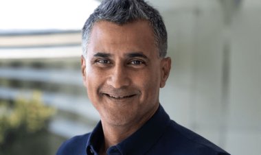 Indian-Origin Kevan Parekh Appointed as Apple's New CFO: Meet the New Financial Leader