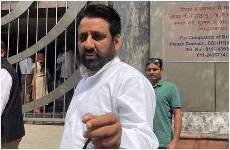 ED Cracks Down: AAP MLA Amanatullah Khan Faces Raids Amid Money Laundering Probe